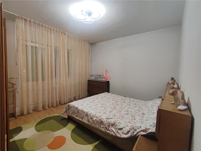 Obor Apartament decomandat, bloc 86, la 5 min de metrou OBOR